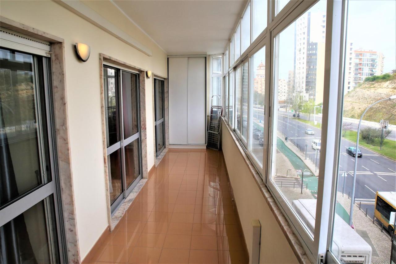 Supreme Areeiro Apartment Lisbon Exterior photo